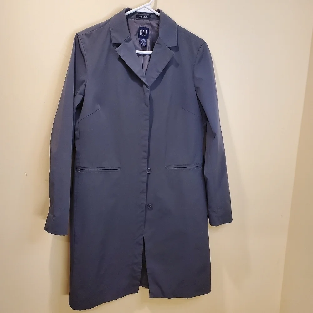 Gap gray long trench to gray coat size S
